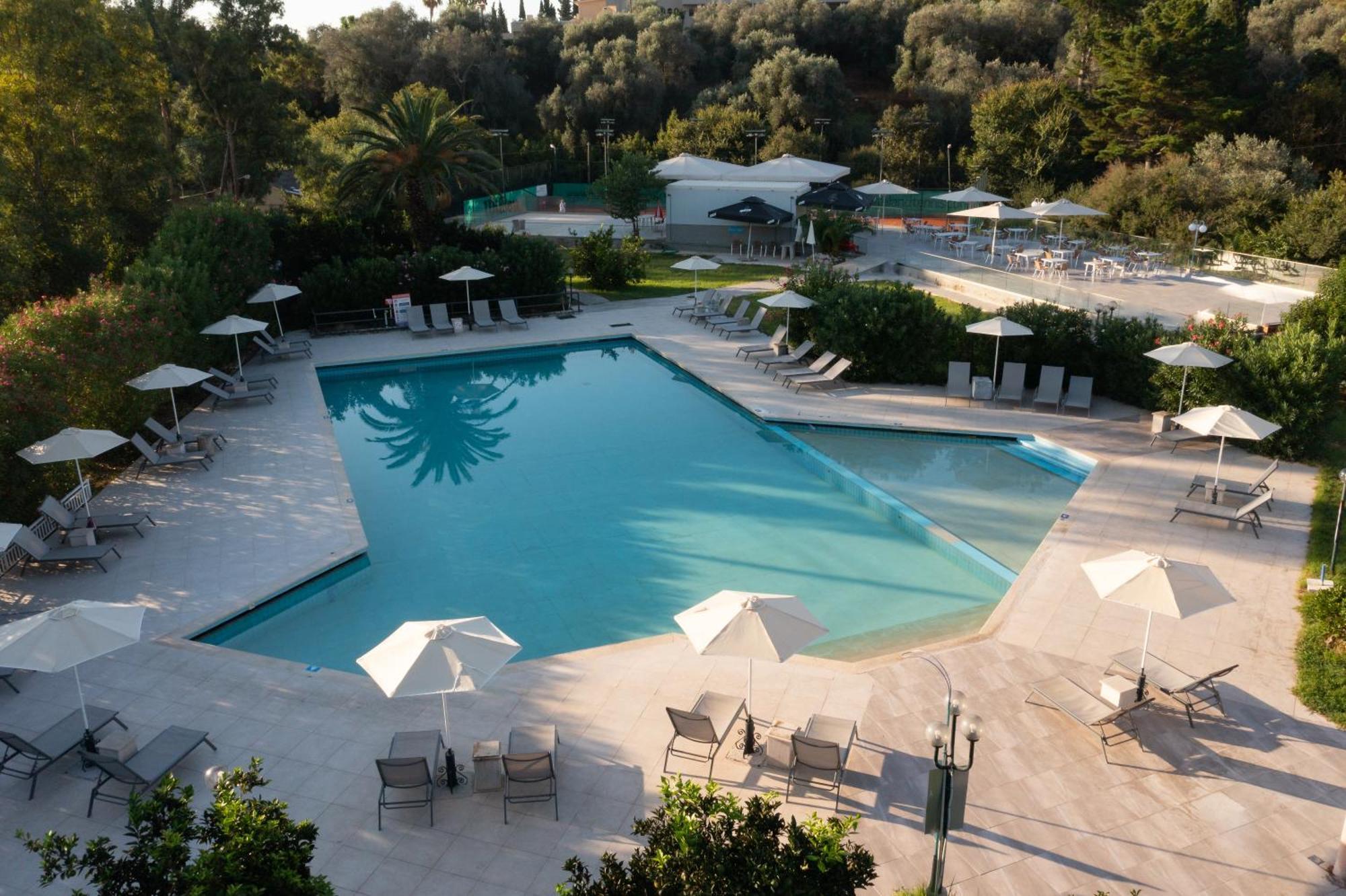 Nafsika Hotel - Adults Only Dassia  Extérieur photo